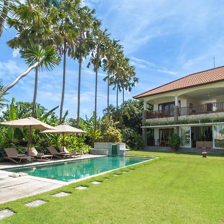 Villa Yenian By Villa Finder Canggu Extérieur photo