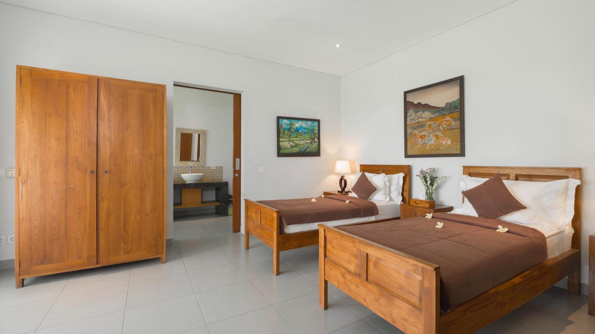 Villa Yenian By Villa Finder Canggu Extérieur photo