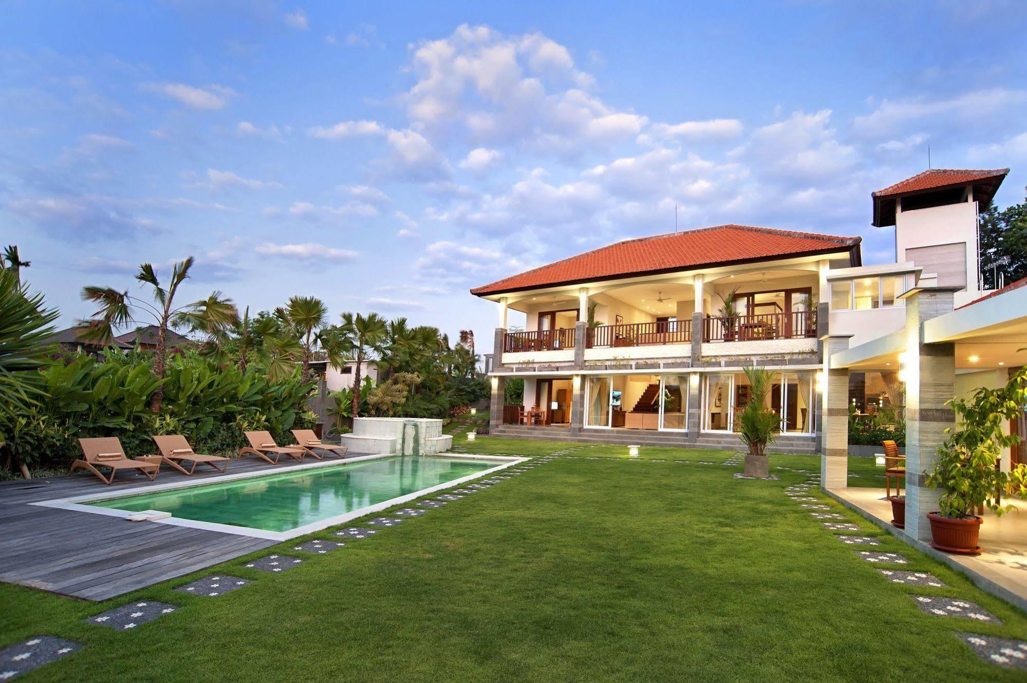 Villa Yenian By Villa Finder Canggu Extérieur photo